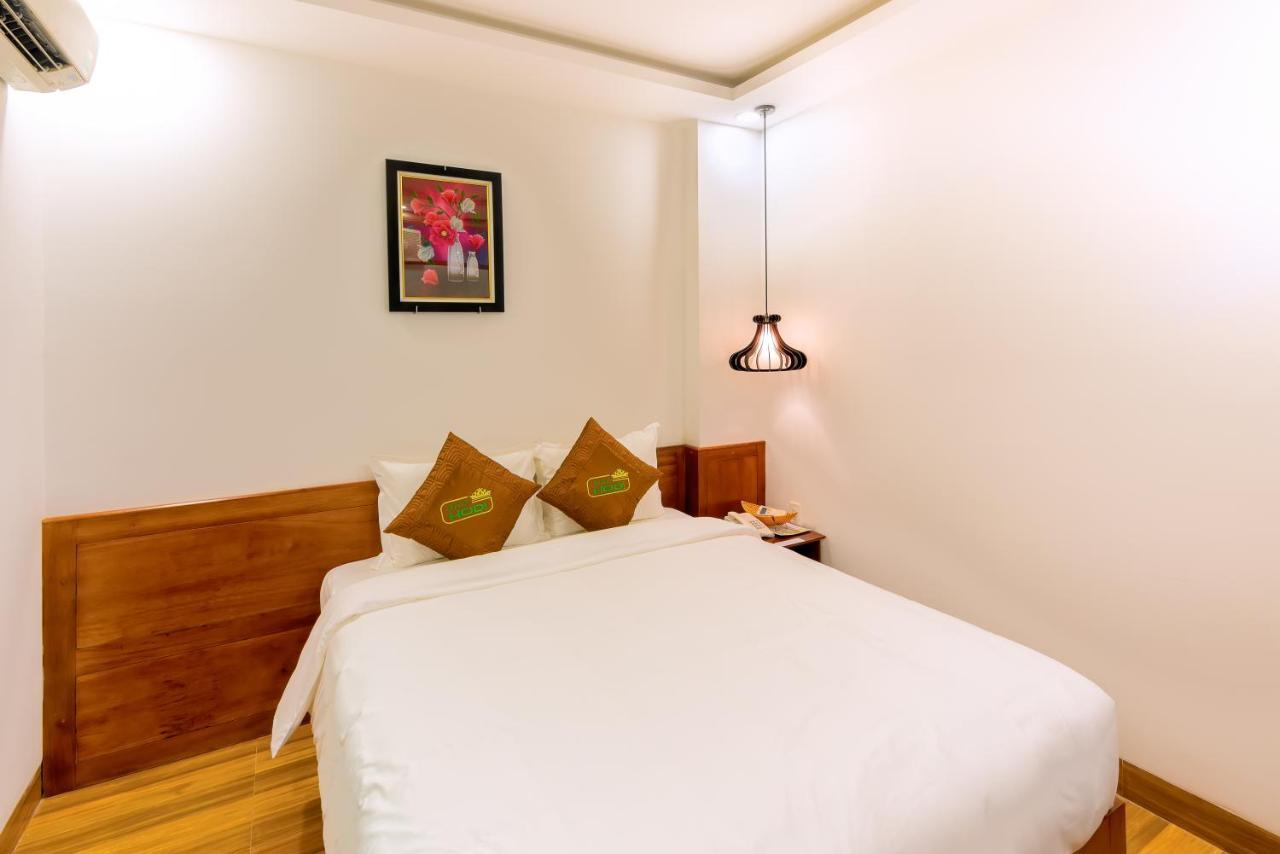 Hodi Hotel Da Nang Exterior photo