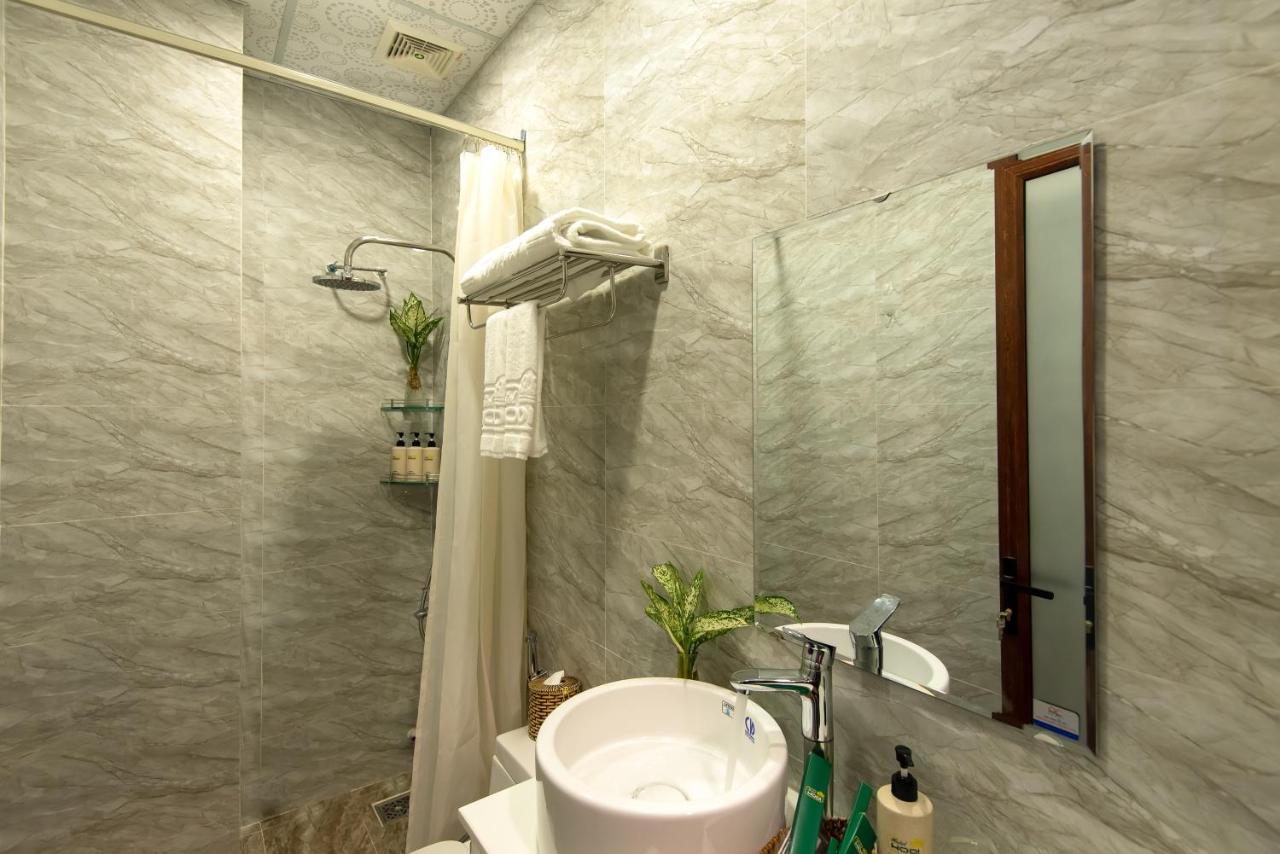 Hodi Hotel Da Nang Exterior photo